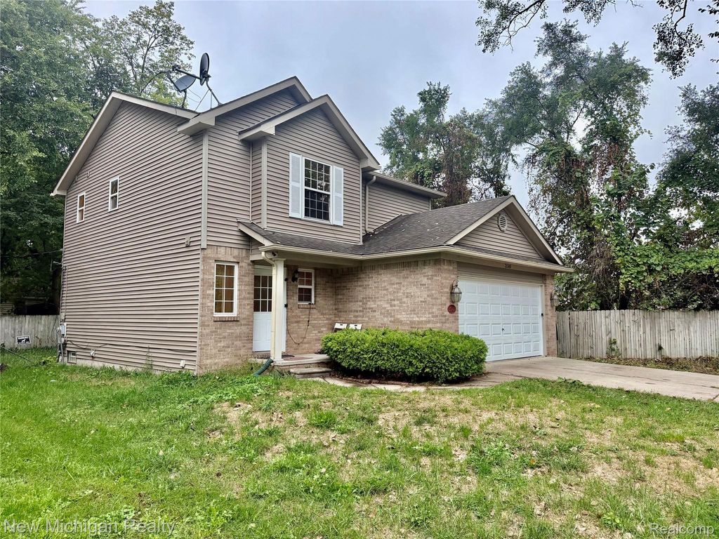 21749 Wheeler Street, Farmington Hills