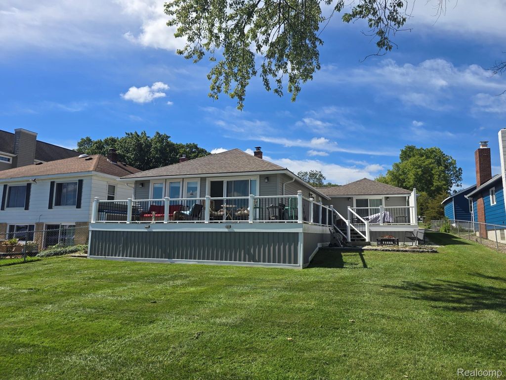 16237 Whitehead Drive, Linden