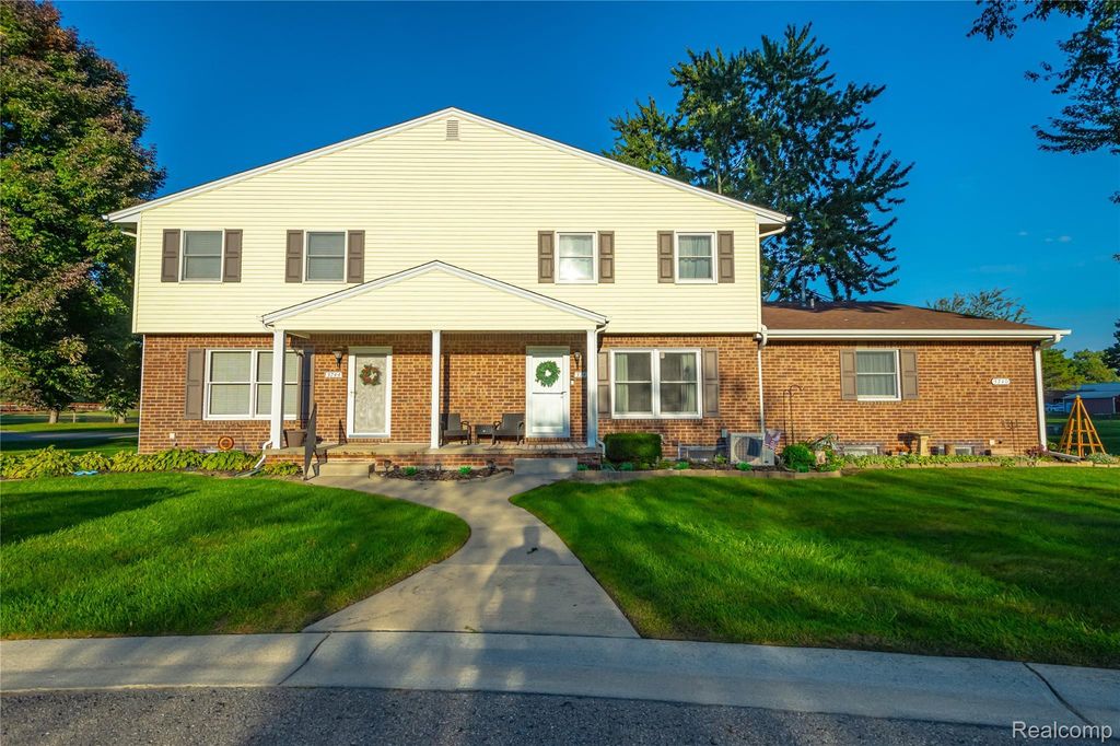 3746 Ramblewood Drive, Port Huron