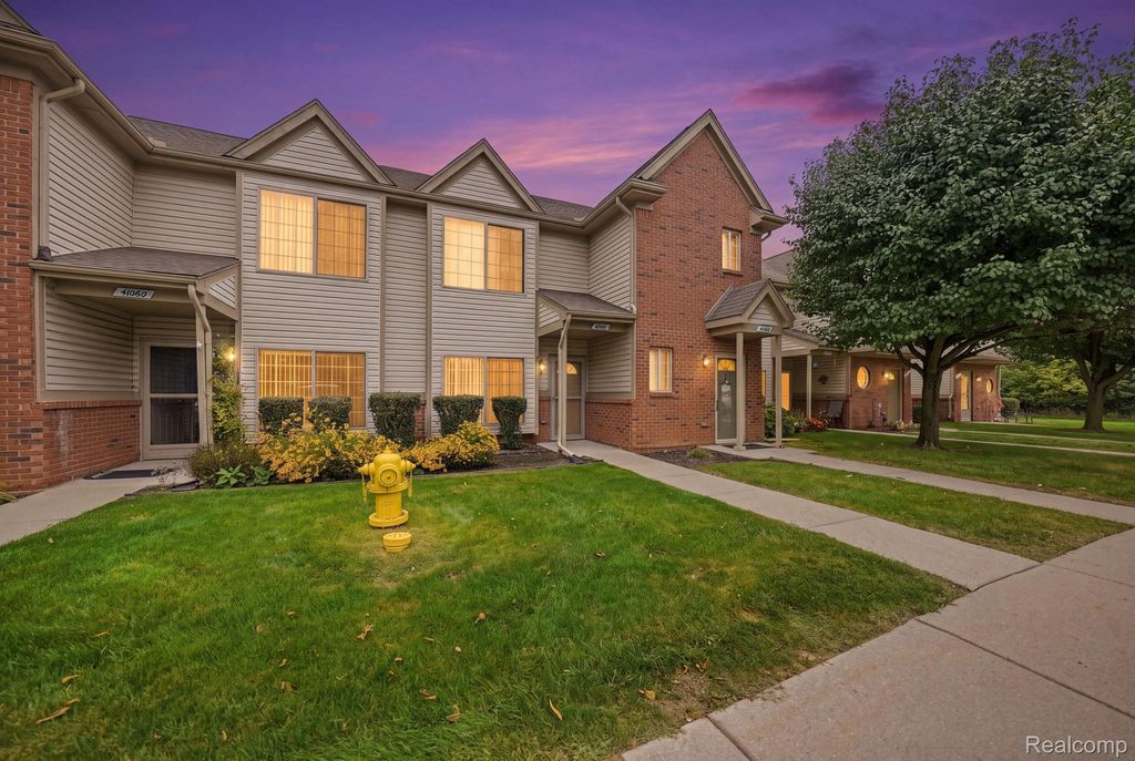 41061 Rose Lane, Clinton Twp
