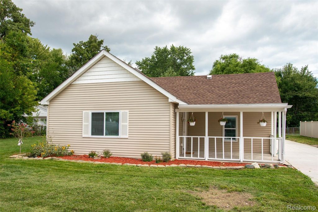 29240 Mcdonald Street, Roseville