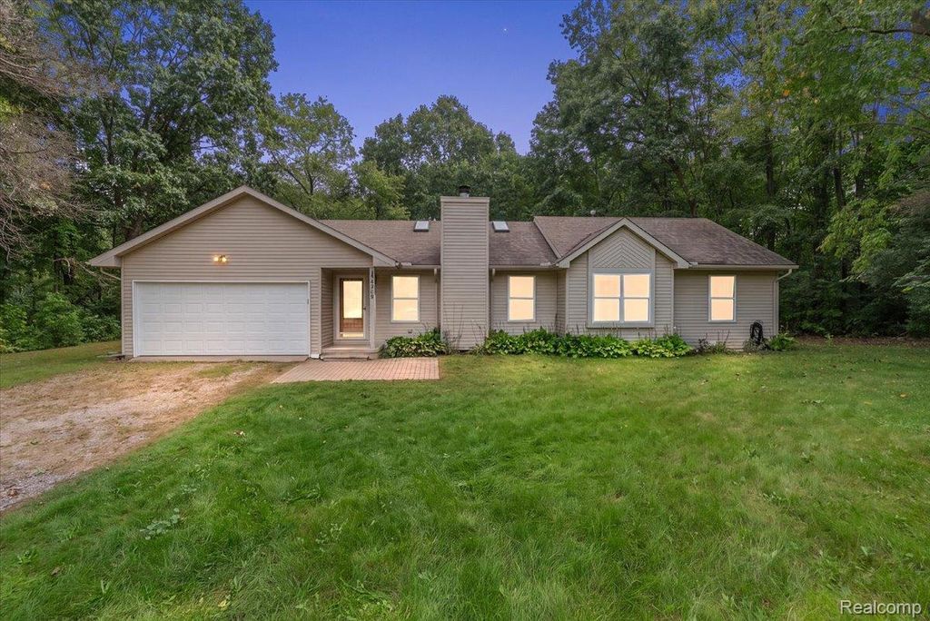 4309 S Baldwin Road, Lake Orion