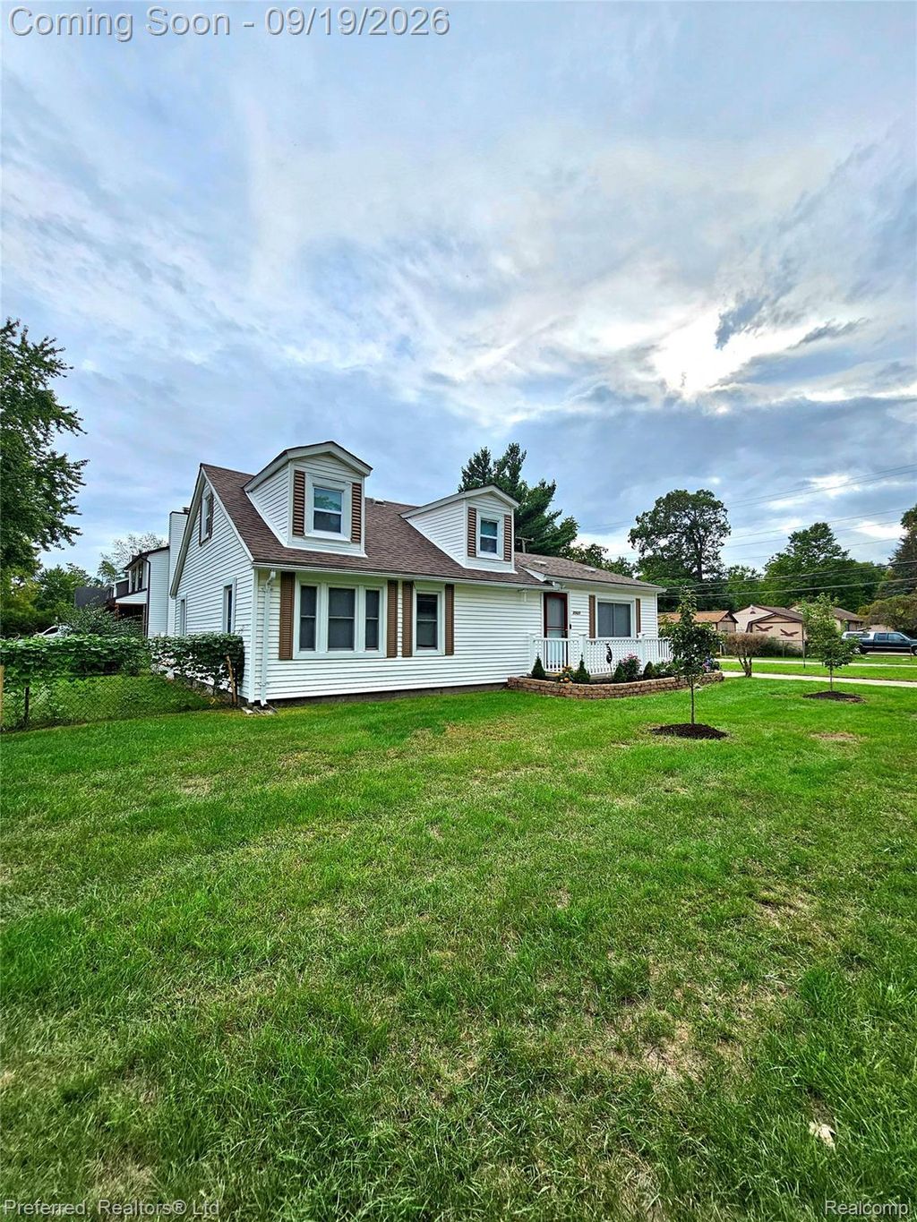35621 Florence Street, Westland city