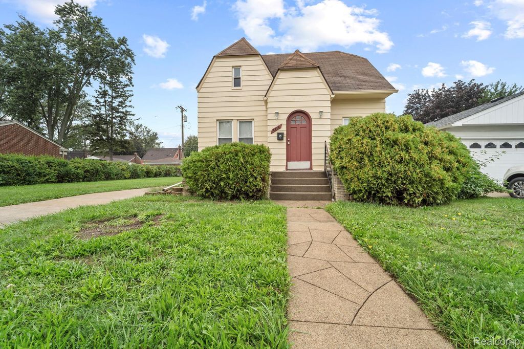 4216 Lafayette Boulevard, Lincoln Park