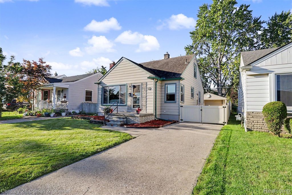 14991 College Avenue, Allen Park