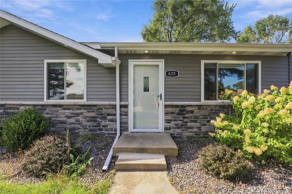 635 S 31st Street, Saginaw