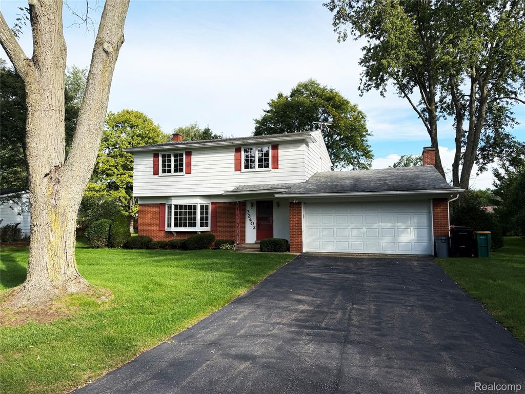 32402 Dunford Street, Farmington Hills