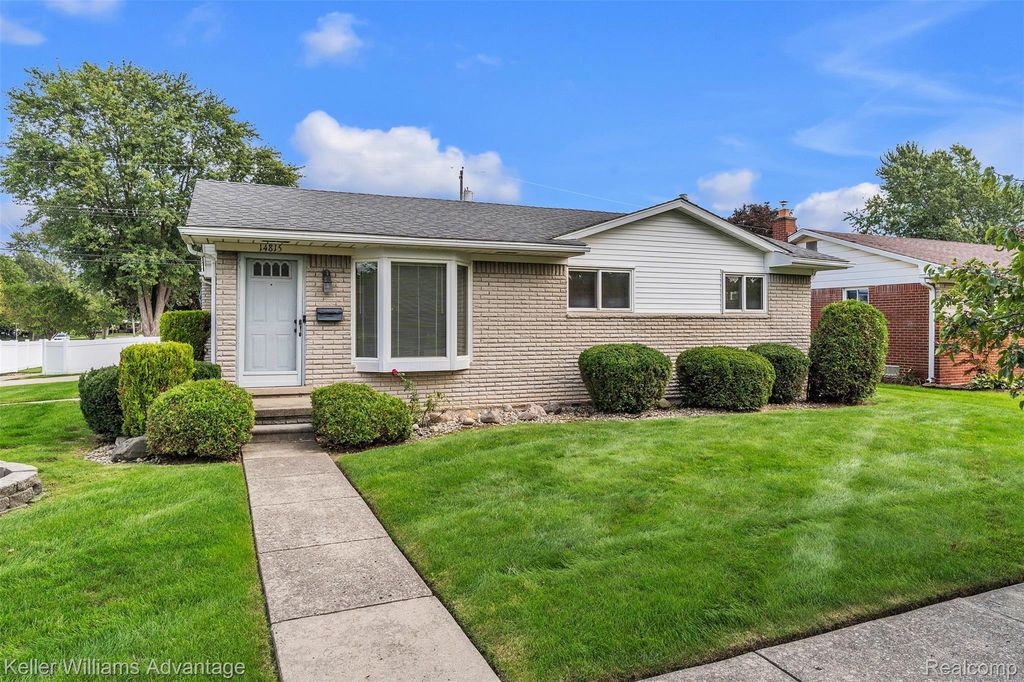 14815 Maywood Street, Southgate