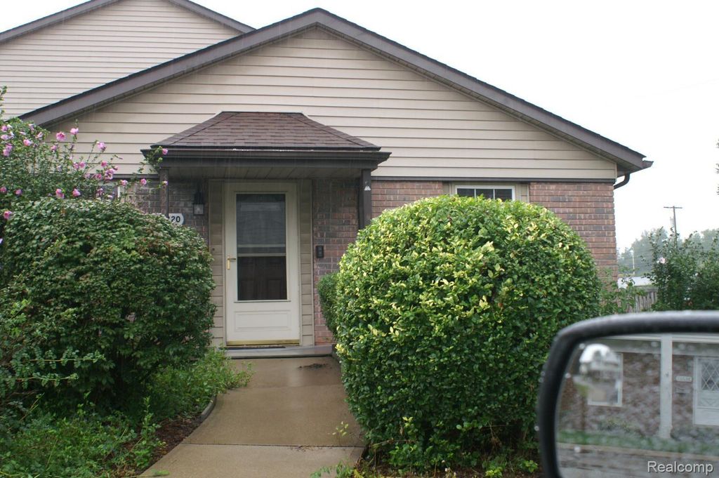 38220 Carolon, Westland