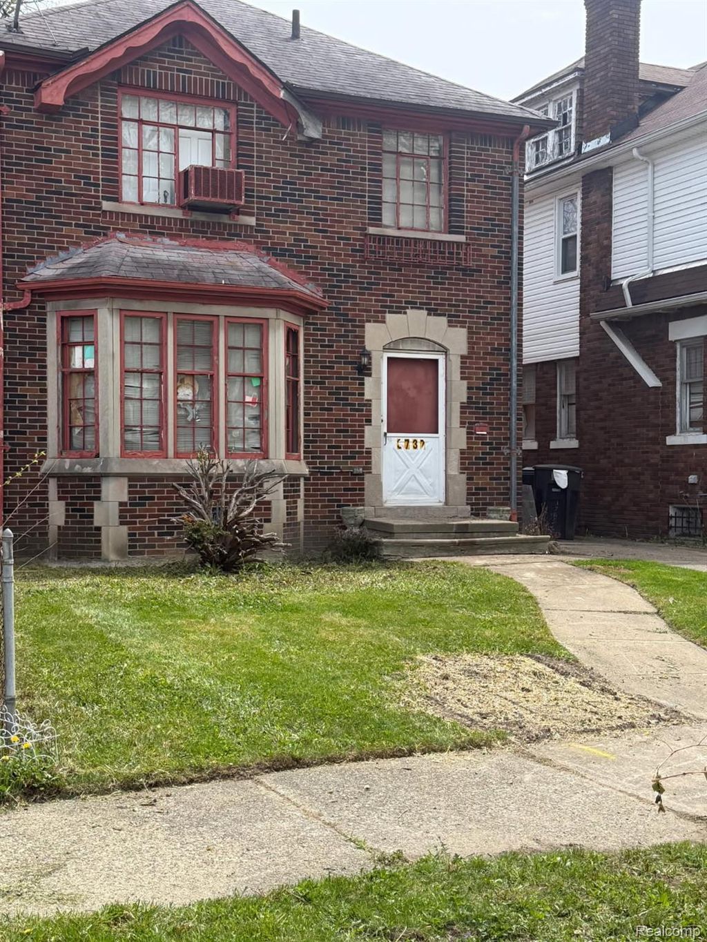 3737 Pasadena Street, Detroit