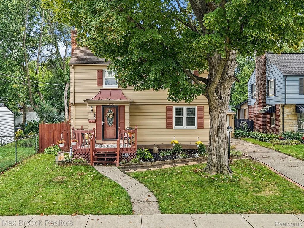 19782 Sumner, Redford