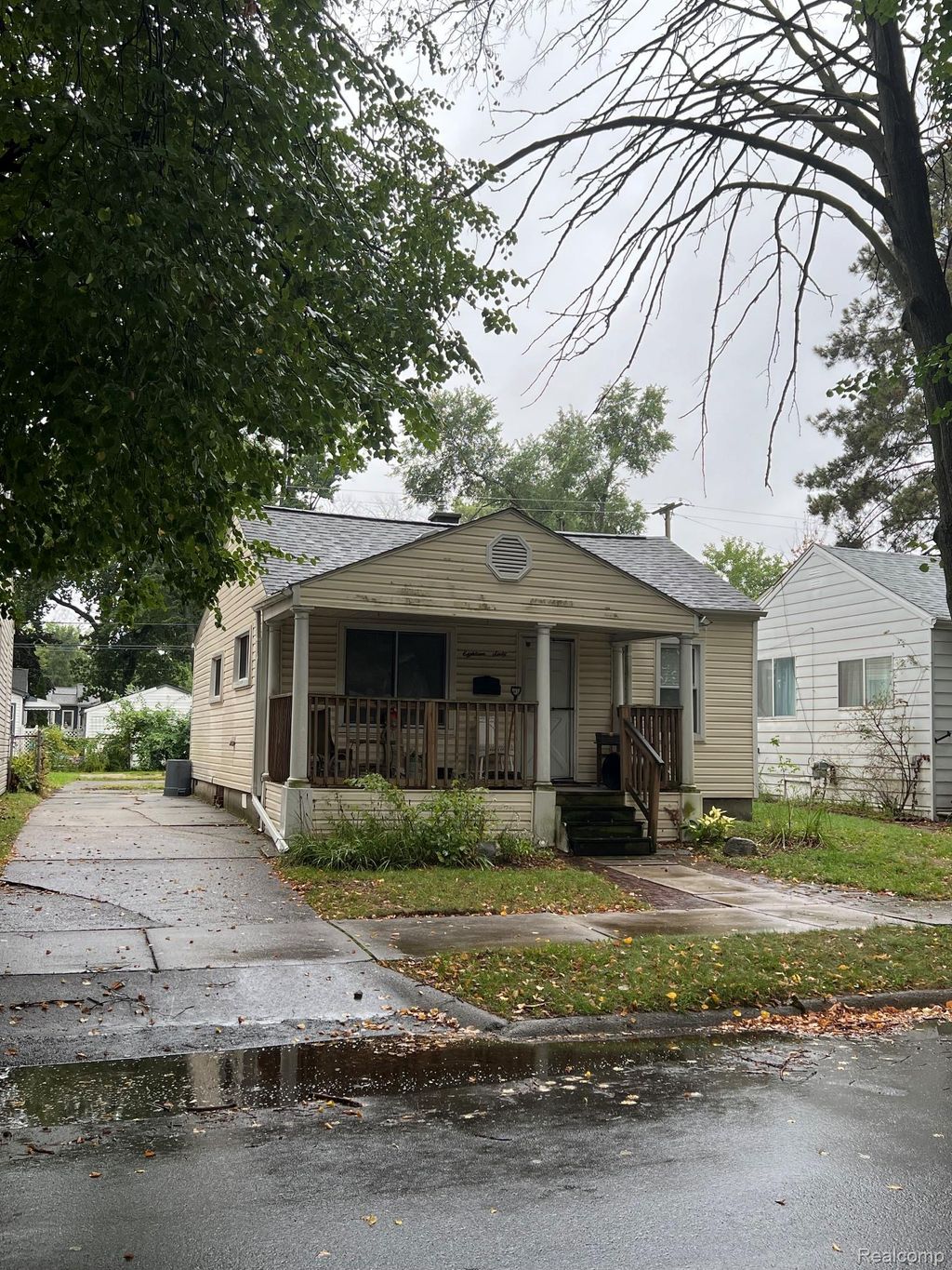 1860 Academy Street, Ferndale