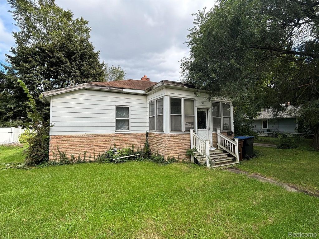 302 N Prospect Road, Ypsilanti