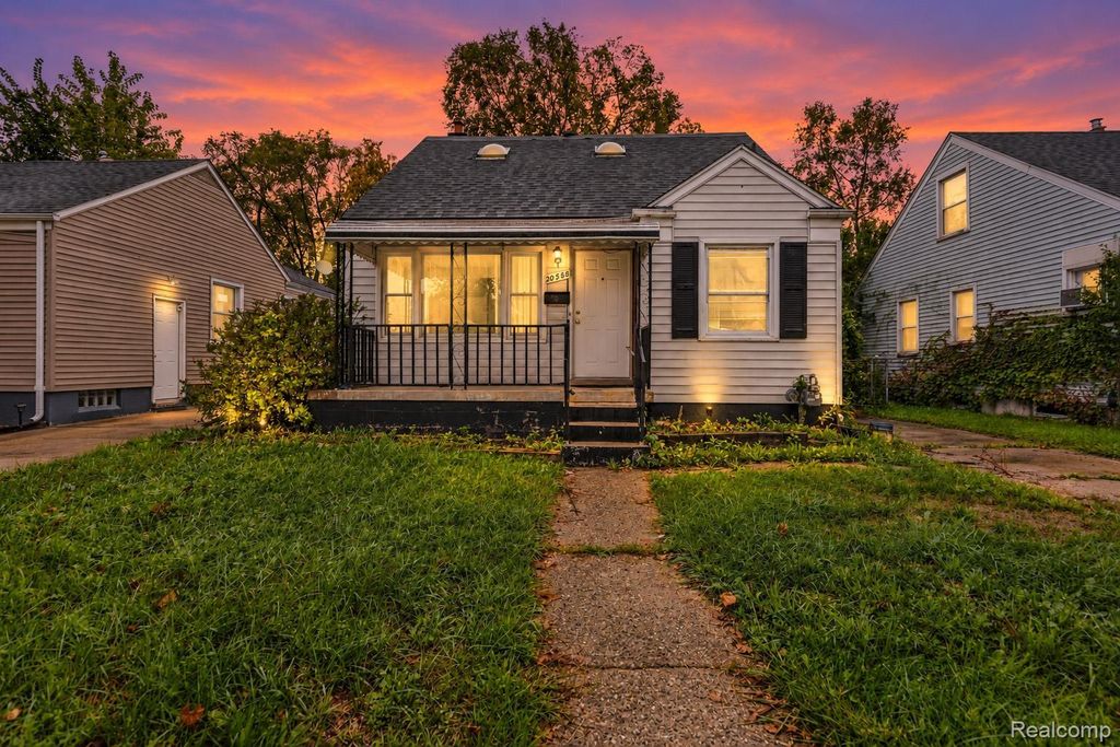 20588 Norborne, Redford charter township