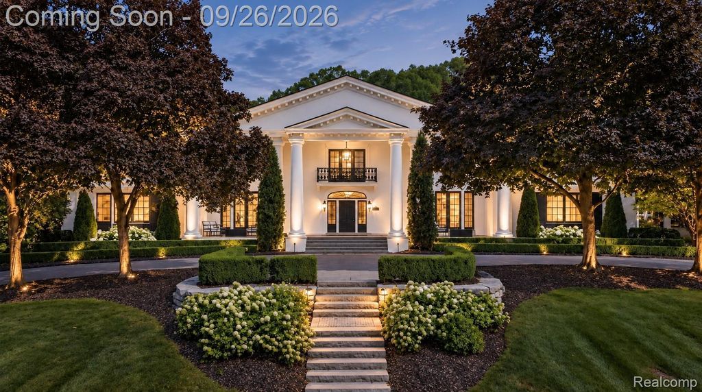 477 Dunston Road, Bloomfield Hills