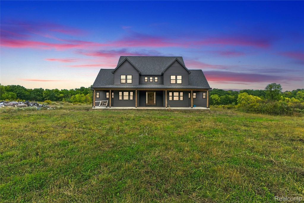 9470 Dodge Road, Montrose