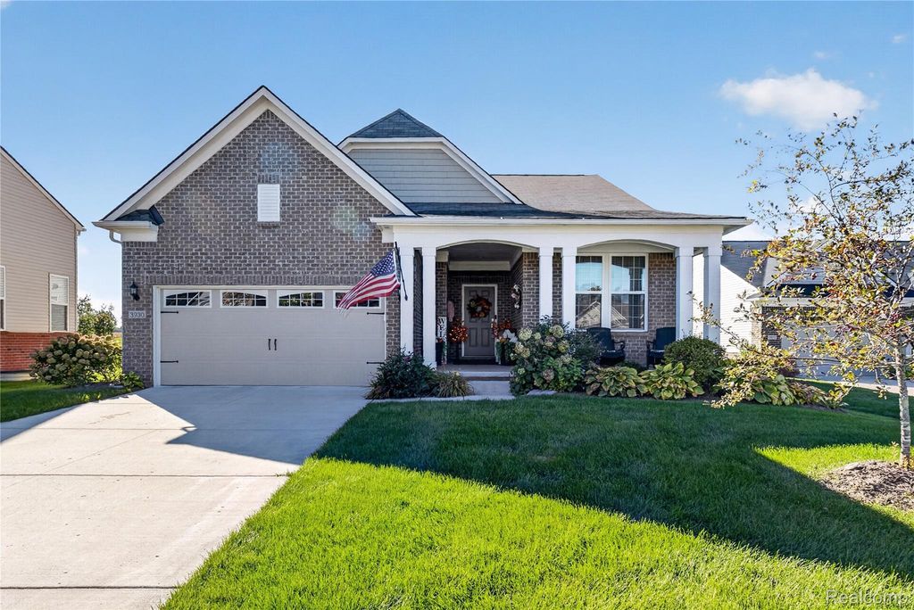 3930 Colfax Court, Canton charter township