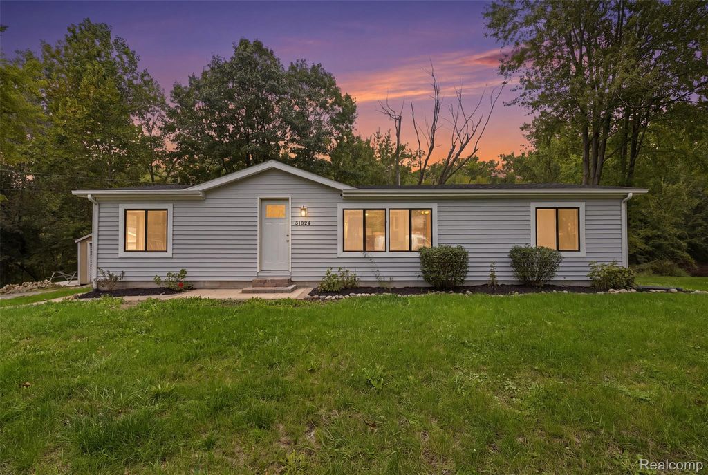 41824 Riggs Road, Belleville