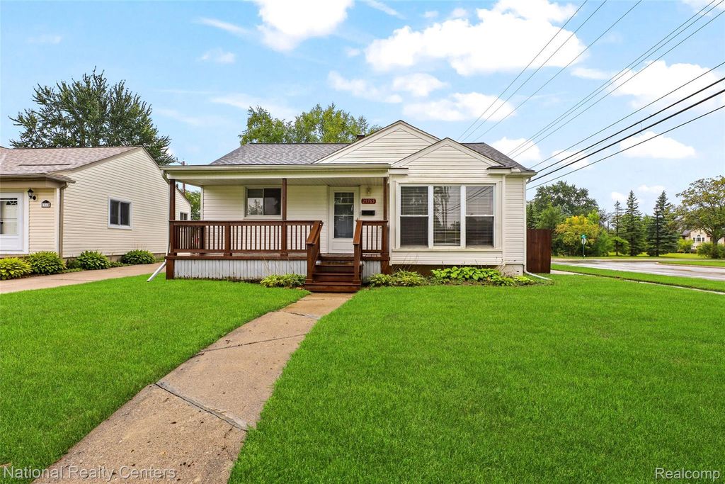 29765 Sheridan Street, Garden City