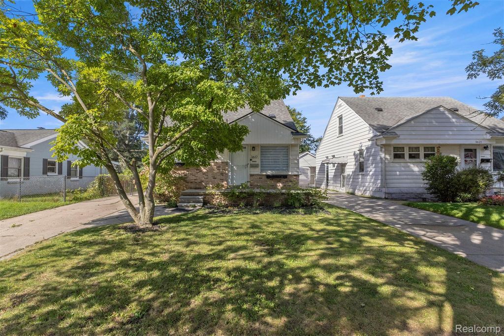 3617 Linwood Avenue, Royal Oak