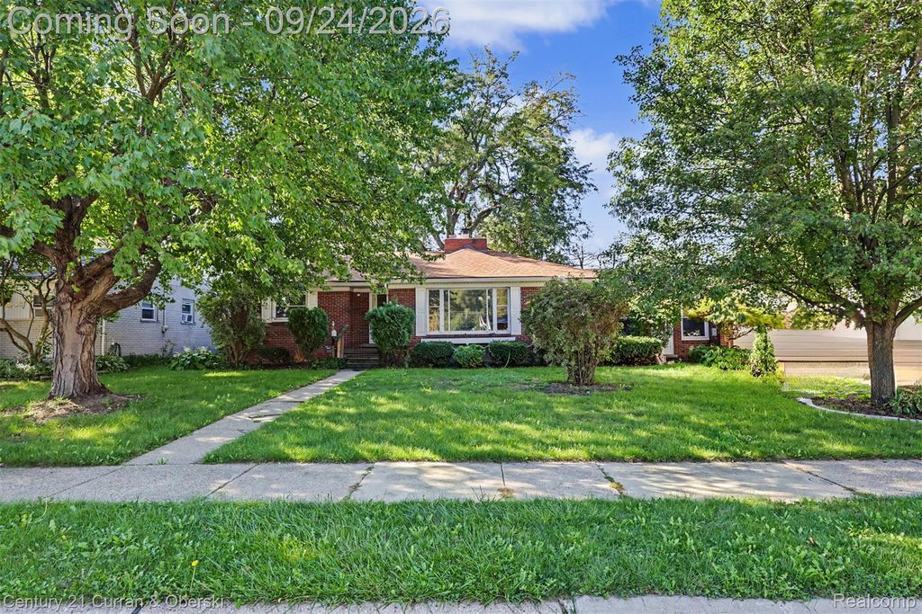 22300 Lanse Street, St. Clair Shores