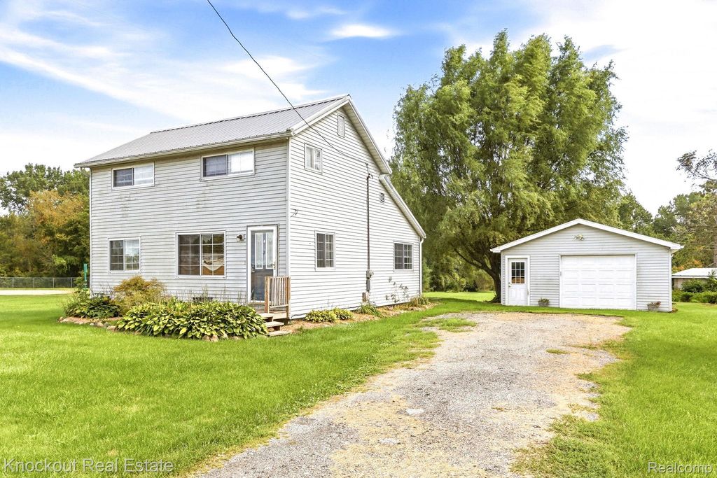 8771 Van Cleve Road, Vassar