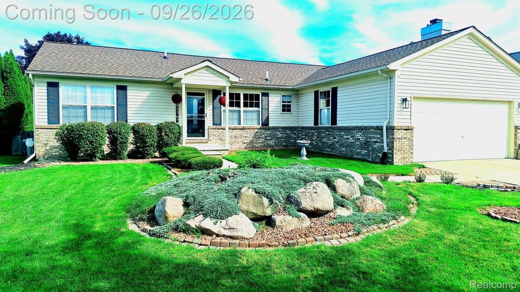 21767 Brookside North Drive, Macomb