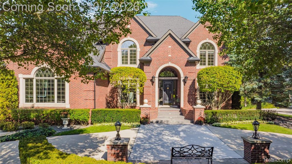 15868 Merion Court, Northville