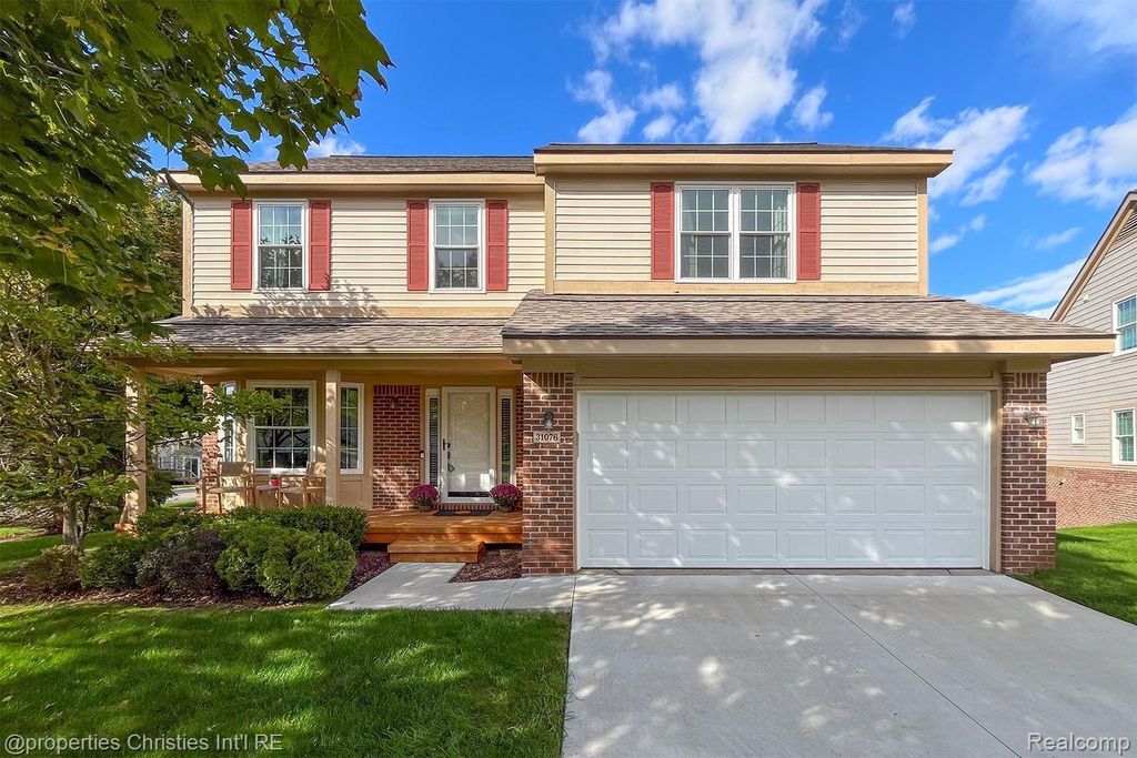 31076 Silverdale Drive, Novi