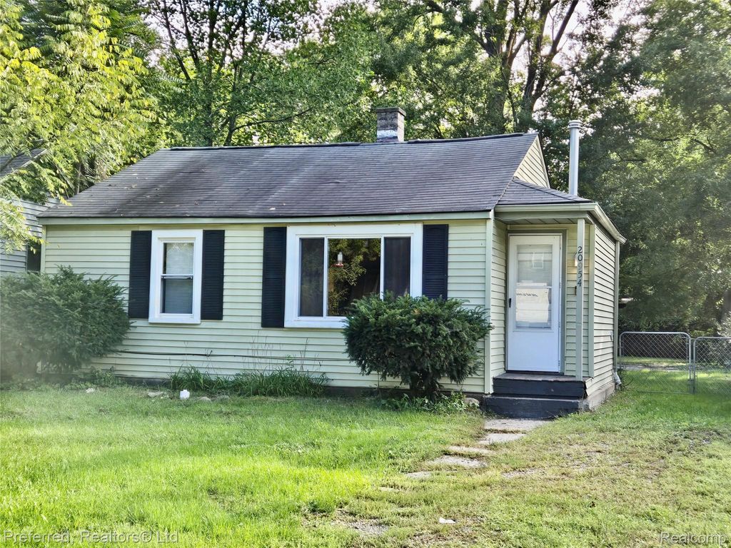 20954 Rensselaer Street, Farmington Hills