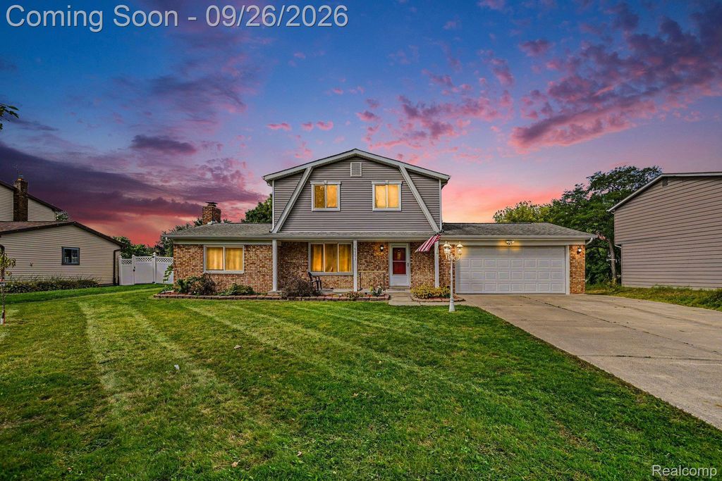 6101 Barker Drive, Waterford charter township