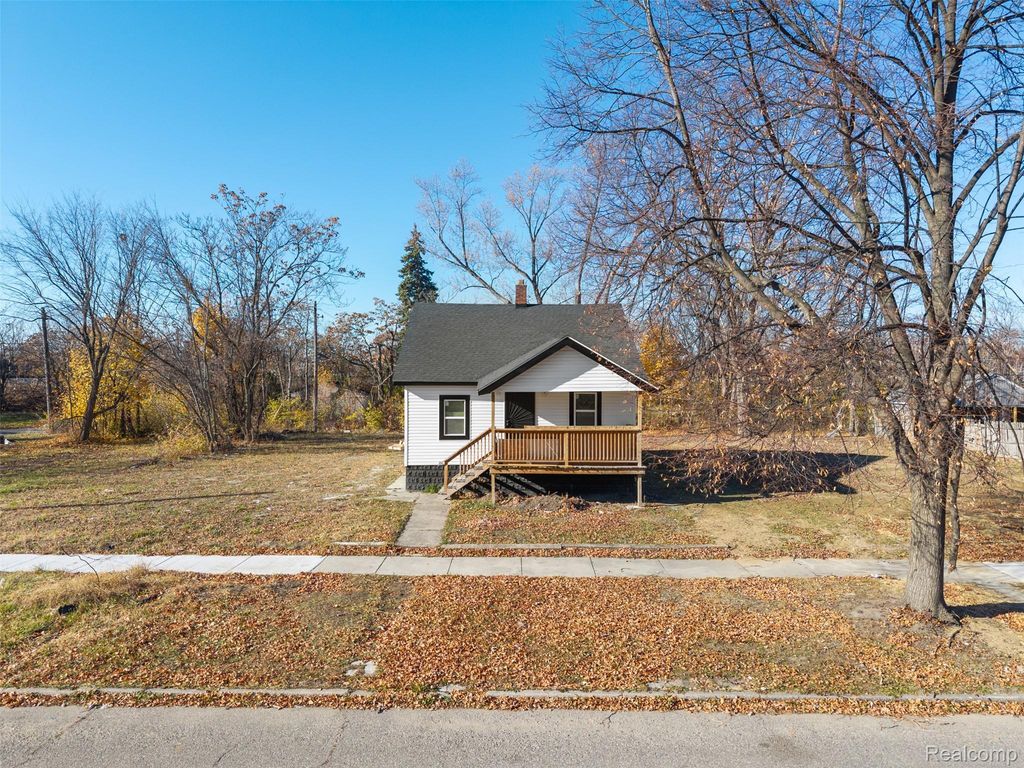 19143 Keating Street, Highland Park