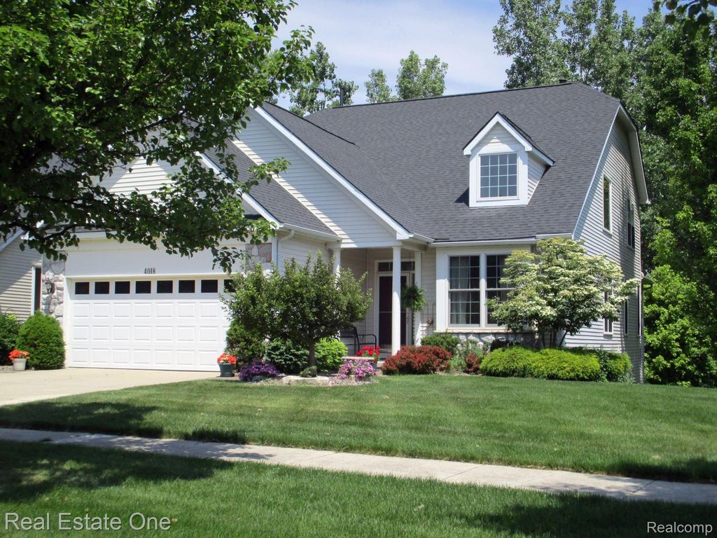 4018 Hillsdale Drive, Auburn Hills