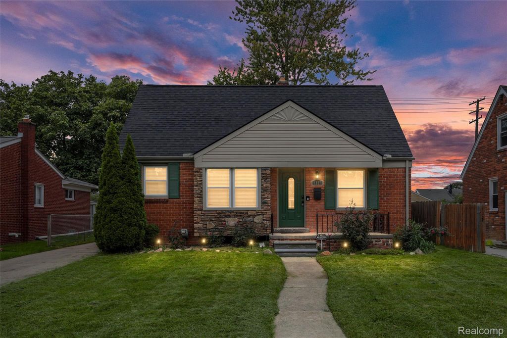 1827 Ellwood Avenue, Berkley
