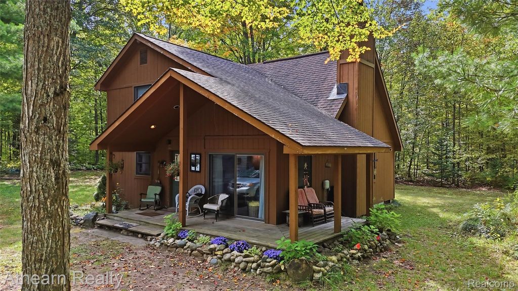 6209 Winterhaven Drive, Elmira