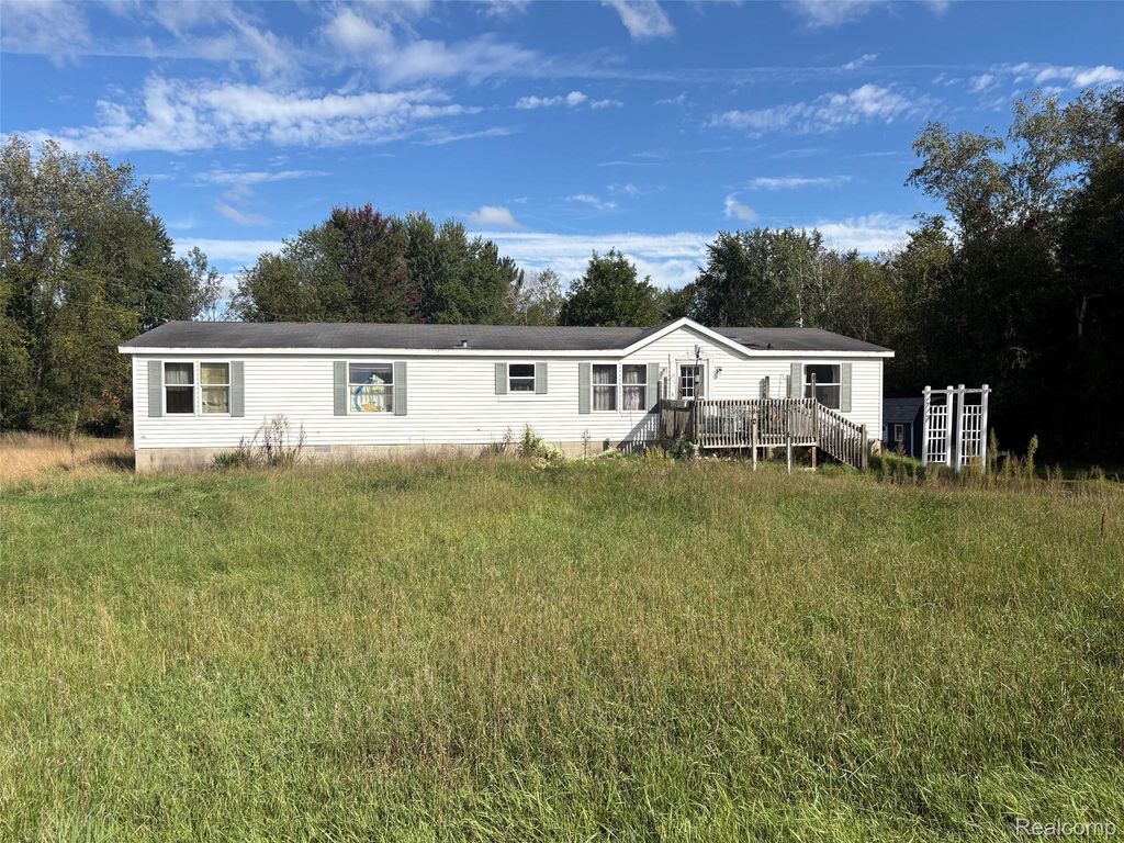 9381 21 Mile Ne Road, Sand Lake