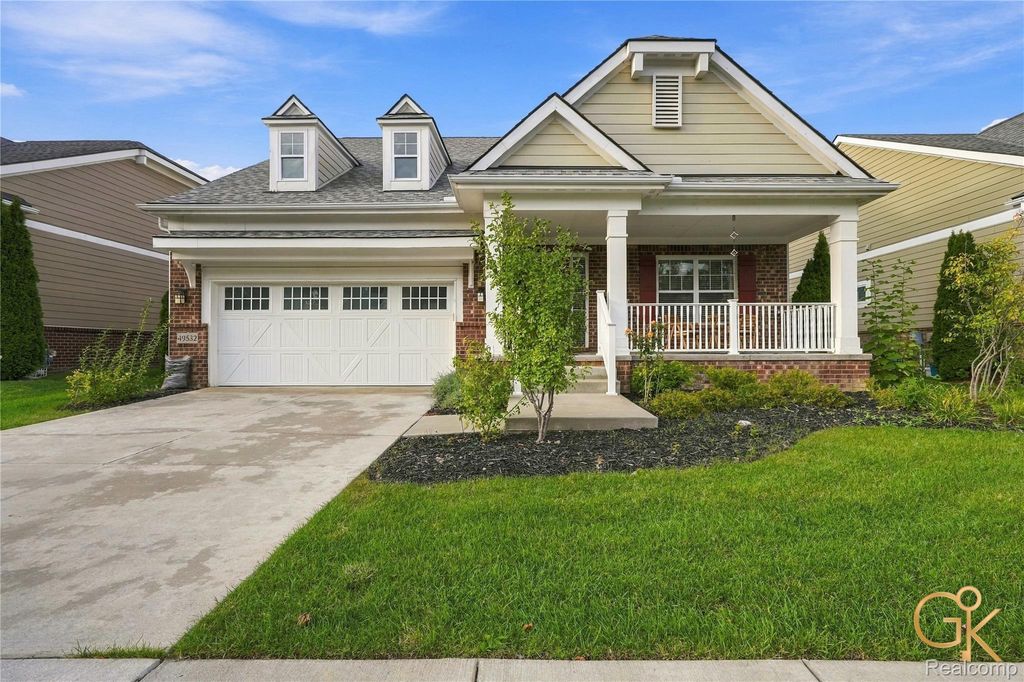 49532 Hancock Street, Canton