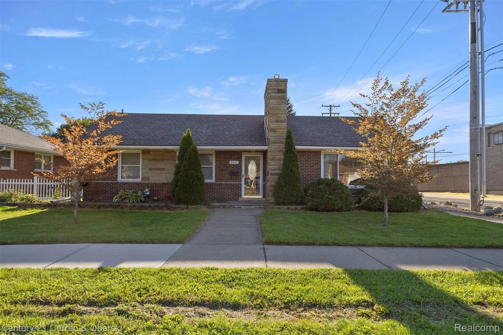 8017 Rosedale Boulevard, Allen Park