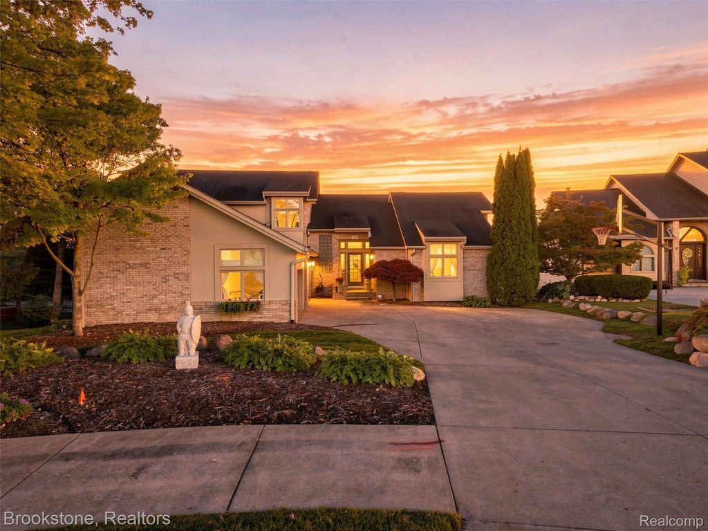 2613 Cove Bay Drive, Waterford