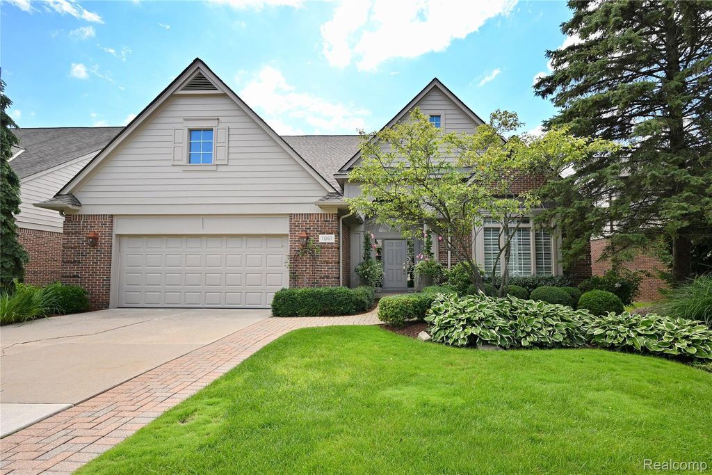 1061 Park Place Court, Bloomfield Hills