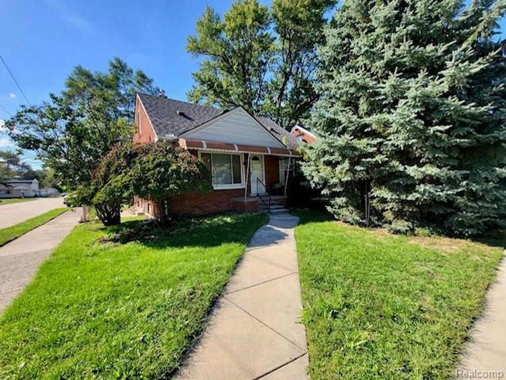 24503 Brittany Avenue, Eastpointe