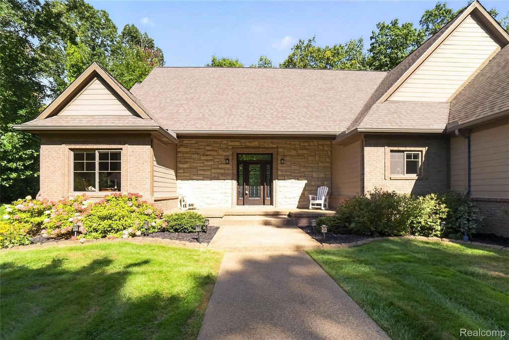 3640 Trefoil Trail, Ortonville