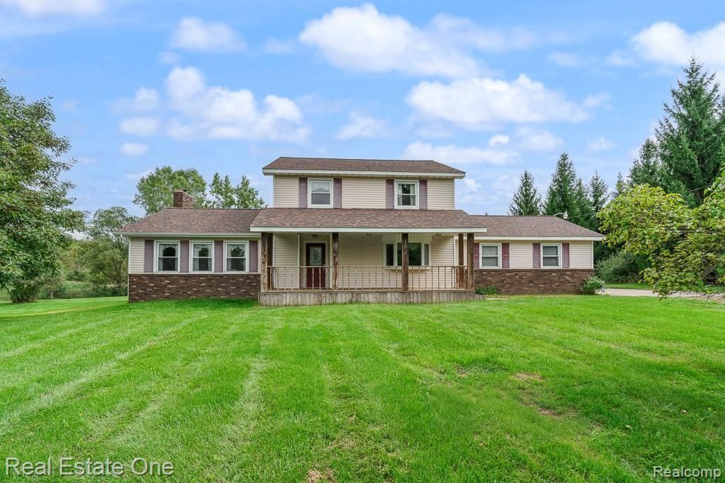 11095 Hogan Road, Gaines