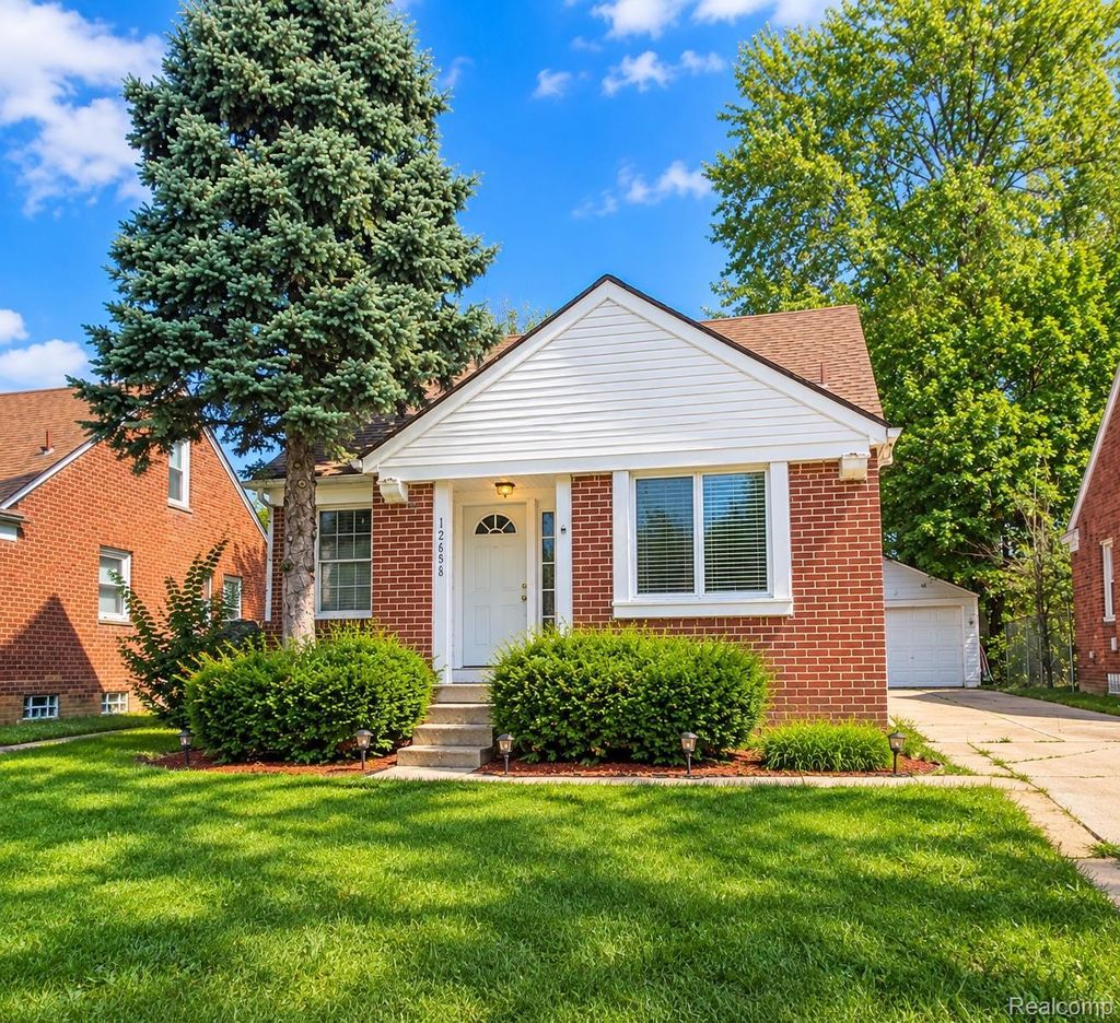 12658 Saint Marys Street, Detroit