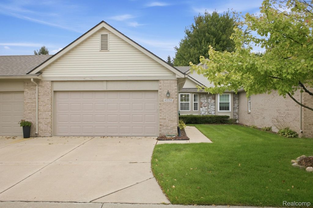 41150 Bermuda Drive, Sterling Heights