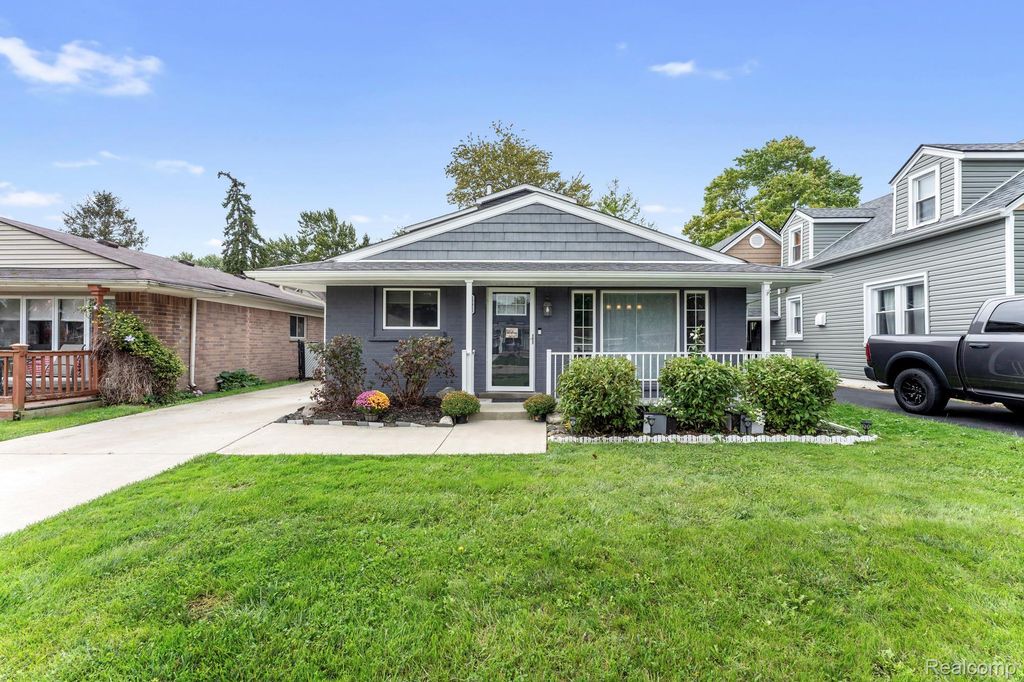 13415 Gerald Street, Gibraltar