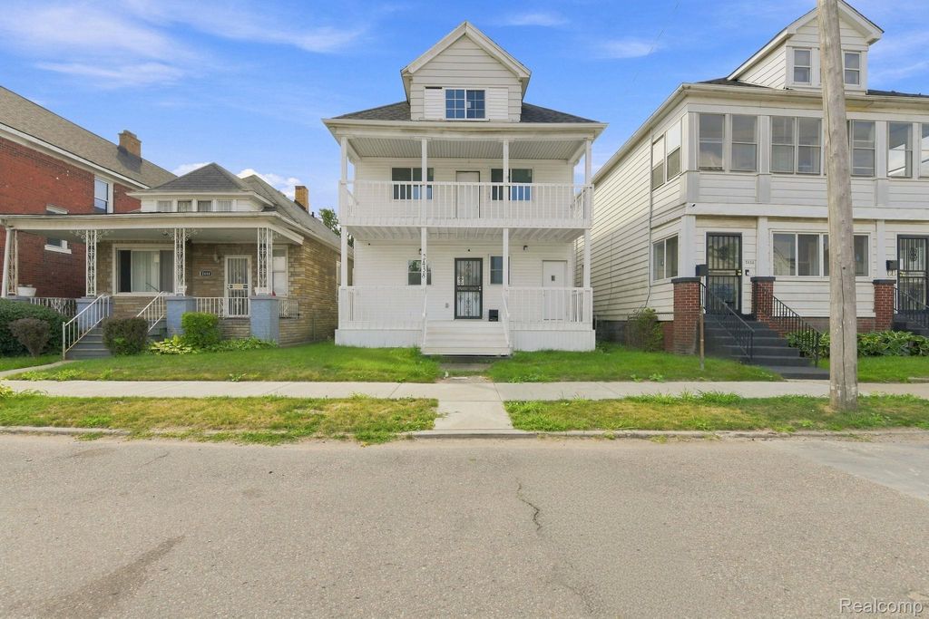 2438 Burnside Street, Detroit