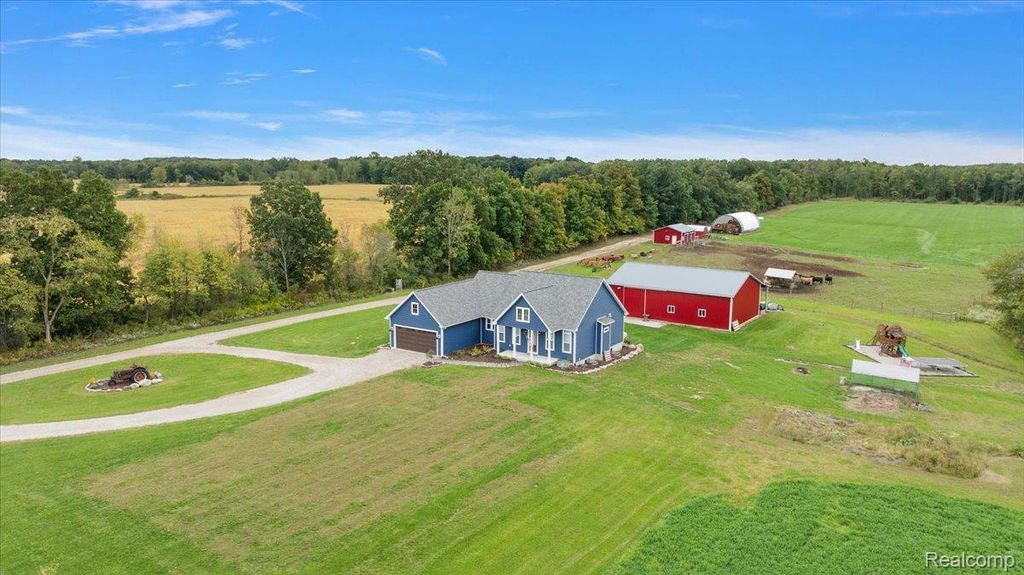 13847 Belle River Road, Berlin