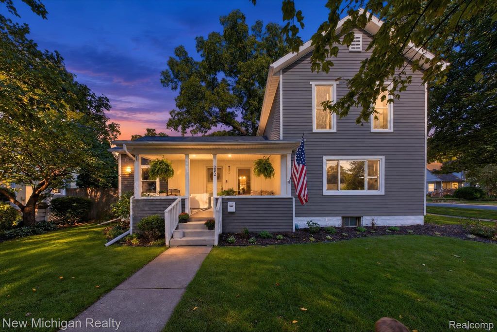222 West Street, Howell city
