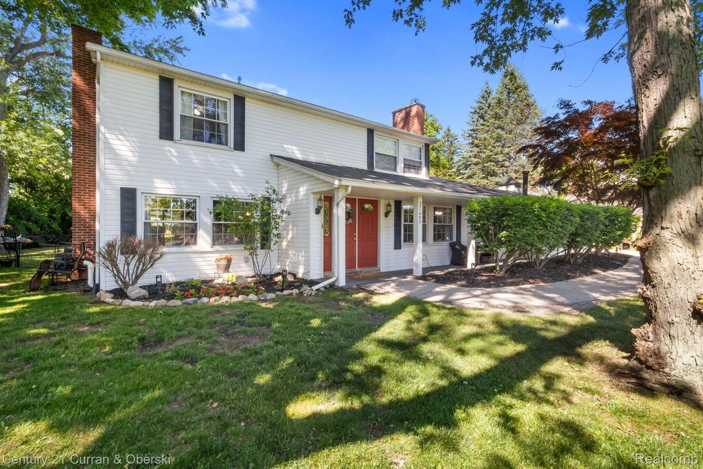 37480 Rhonswood Drive, Northville